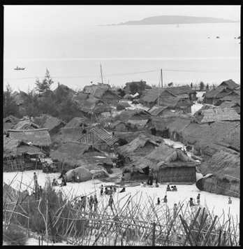 The village of Hon Tra on the beach at t he mouth of the Tra Bong River. 